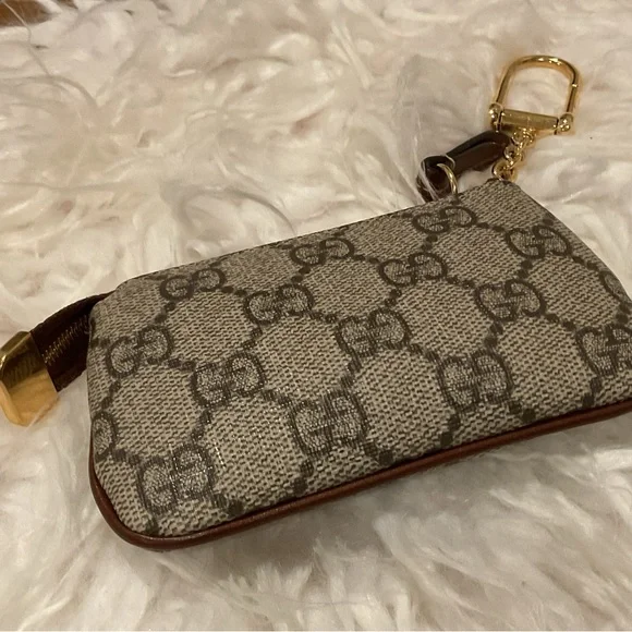 Gucci Beige and Brown GG Canvas Key Pouch - Picture 8 of 8